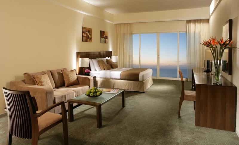 Ramada & By Wyndham